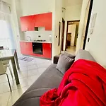 Viale Umberto I شقة
